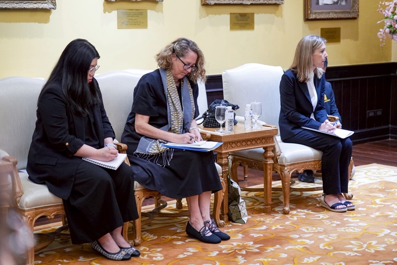 Greening Edducation8 14 1 2569