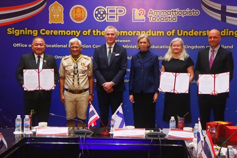 ฟินแลนด์ 5 25 11 2568